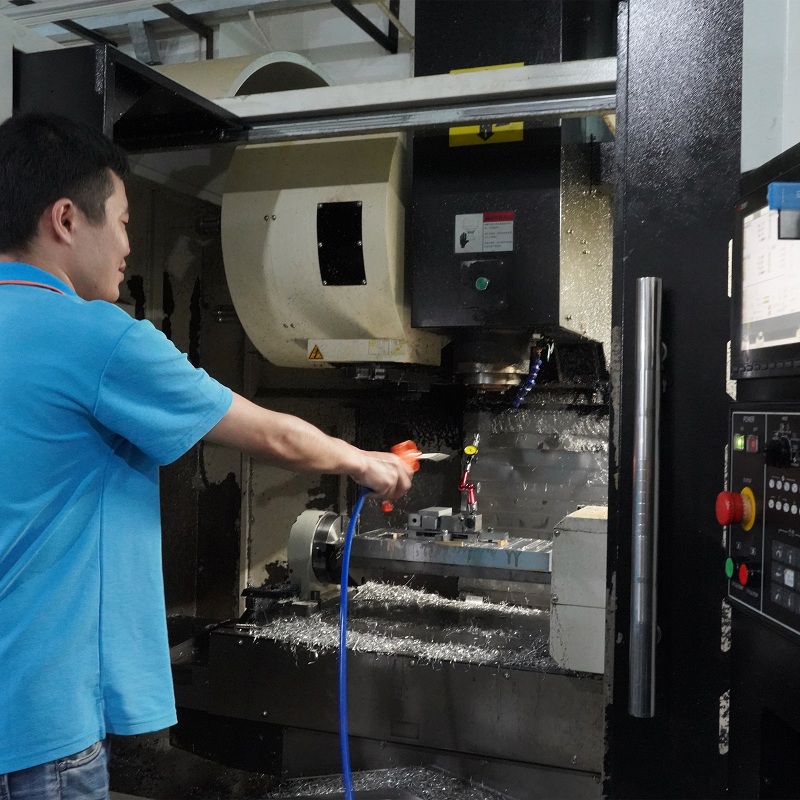 ผู้ผลิตเครื่องจักร CNC ประเทศจีน